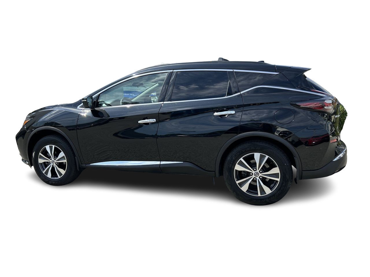 Used 2019 Magnetic Black MET Nissan SV AWD CVT image 6