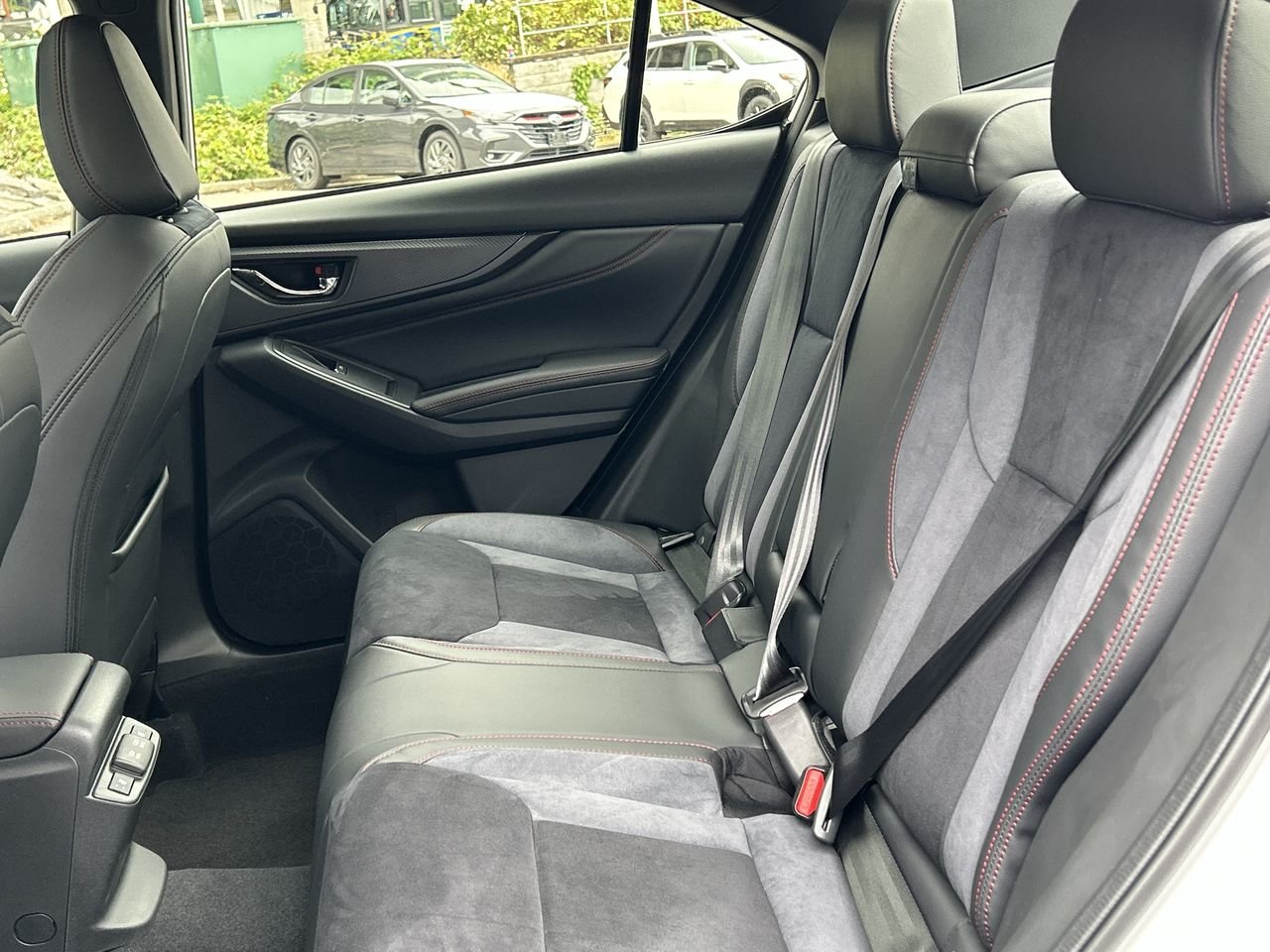 New 2023 Ceramic White Subaru Sport-tech image 33