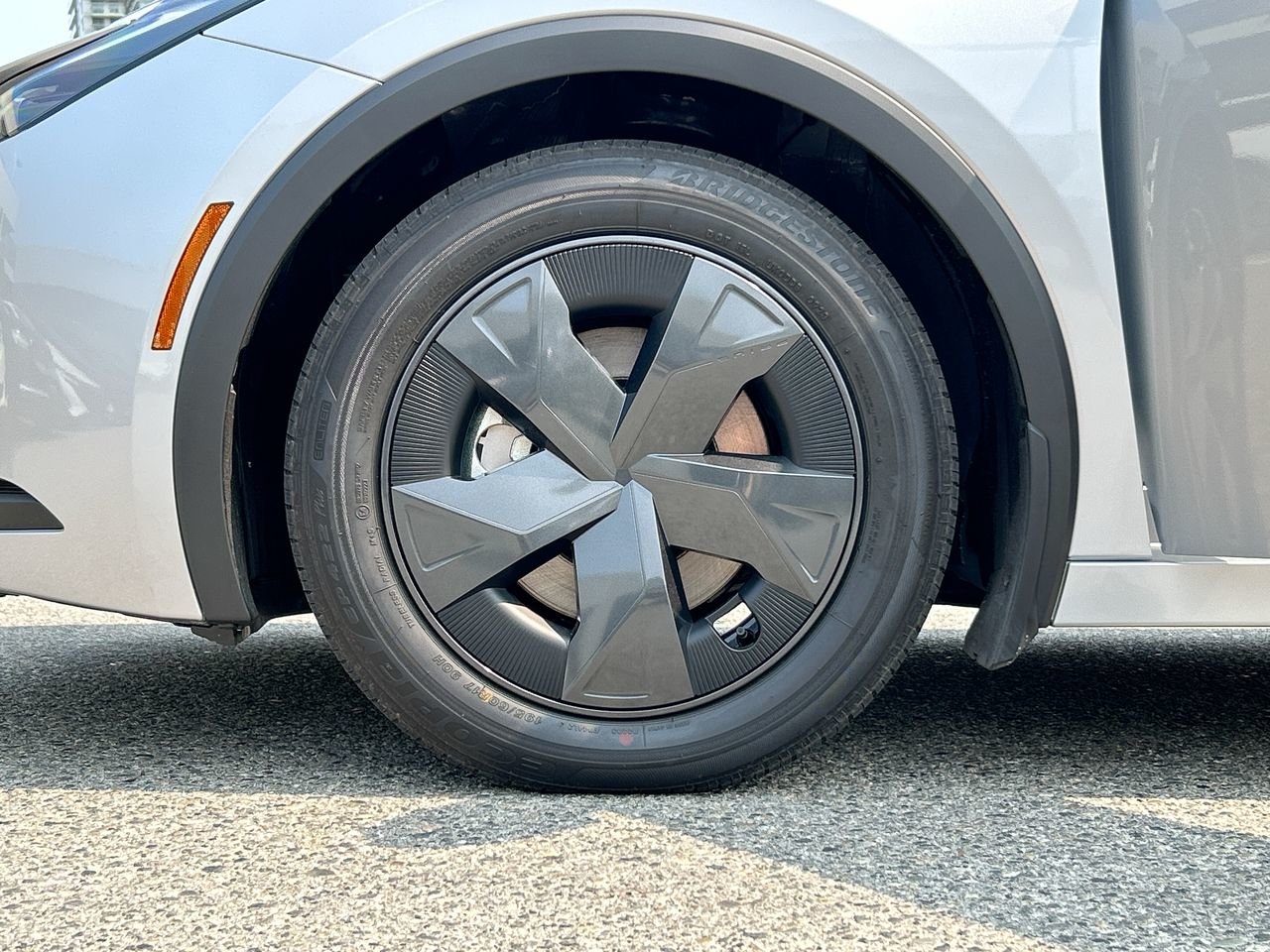 Used 2023 Cutting Edge Silver Toyota SE image 18