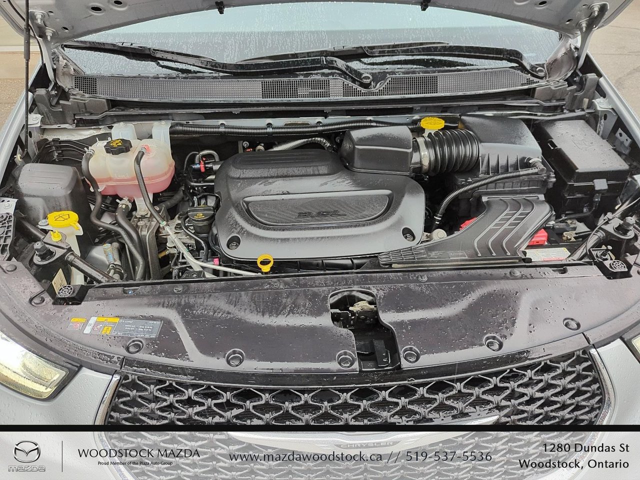 2023 Chrysler Pacifica Touring L-7