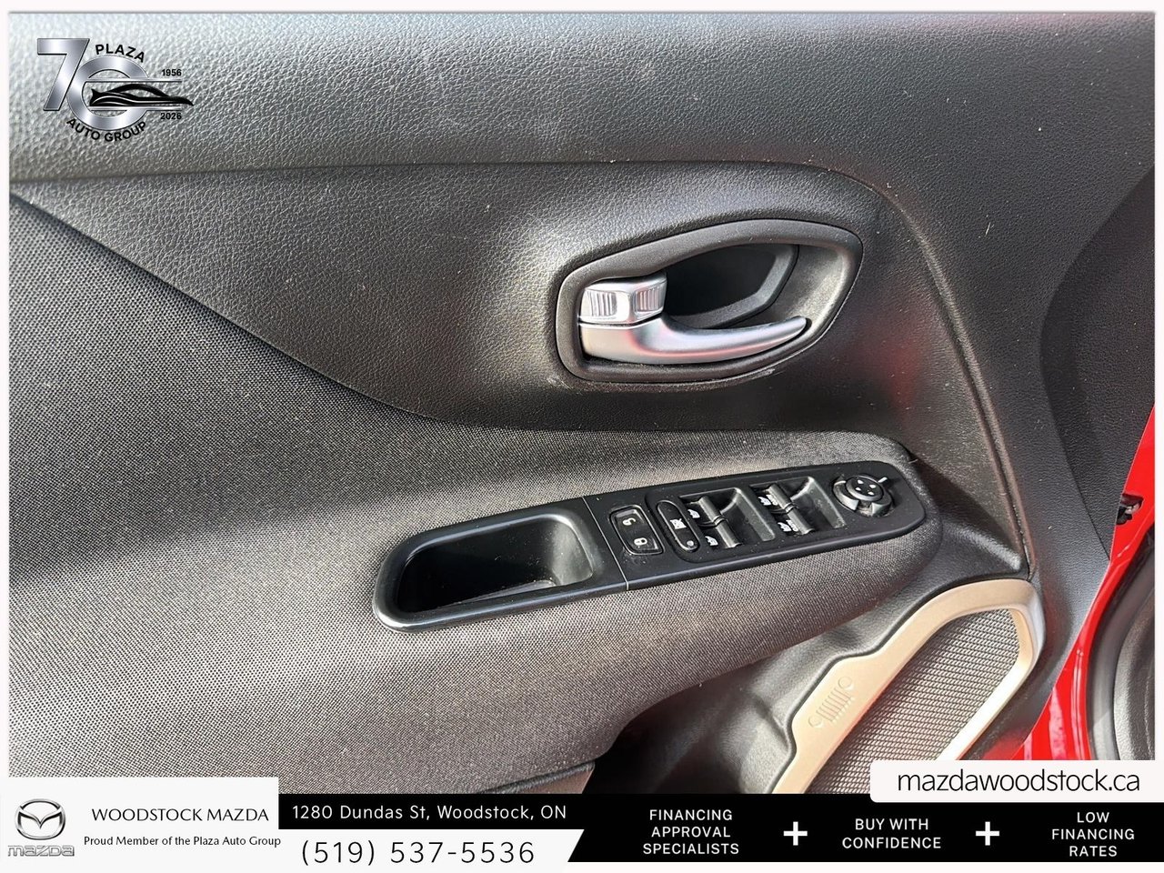 2015 Jeep Renegade North-10