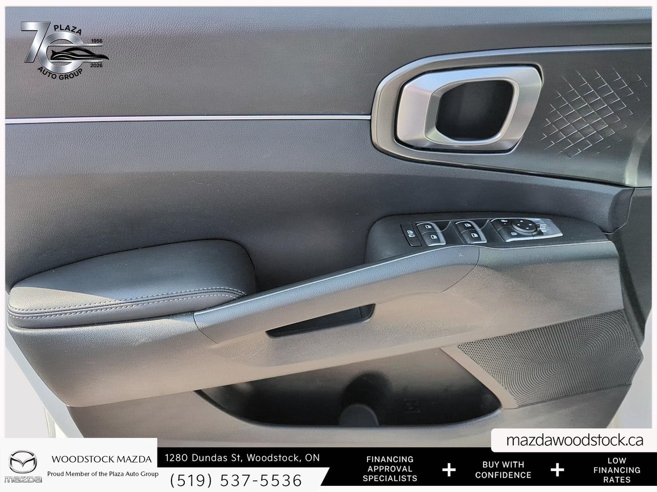 2025 Kia Sorento Hybrid EX-11