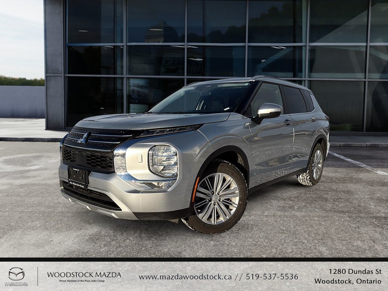 2024 Mitsubishi Outlander SE-0