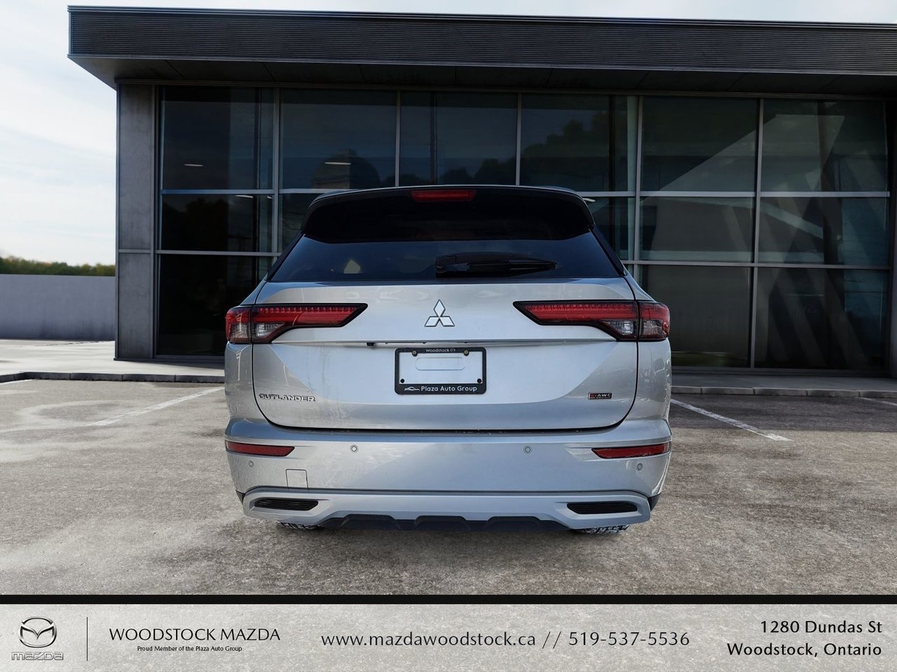 2024 Mitsubishi Outlander SE-2