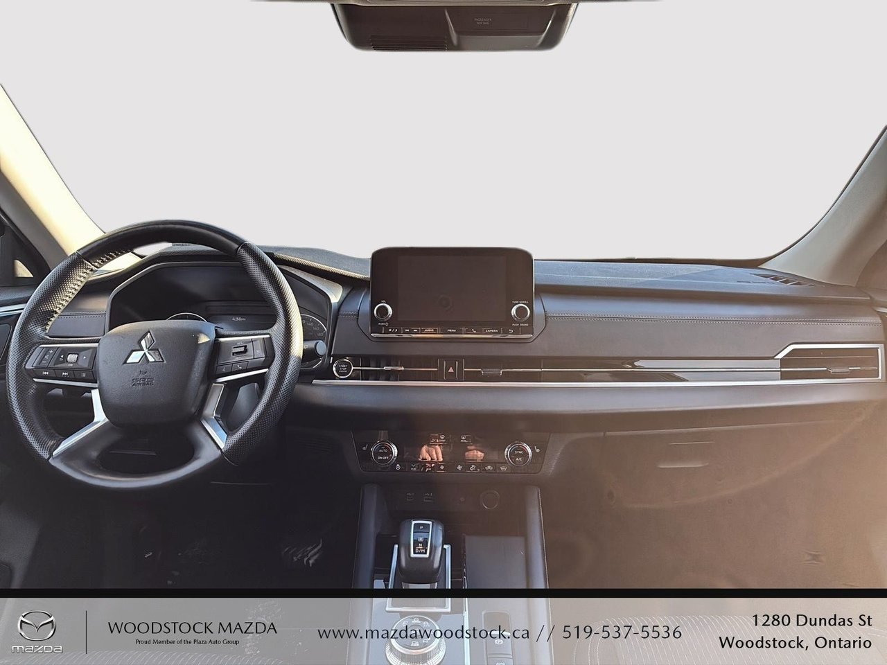 2024 Mitsubishi Outlander SE-8