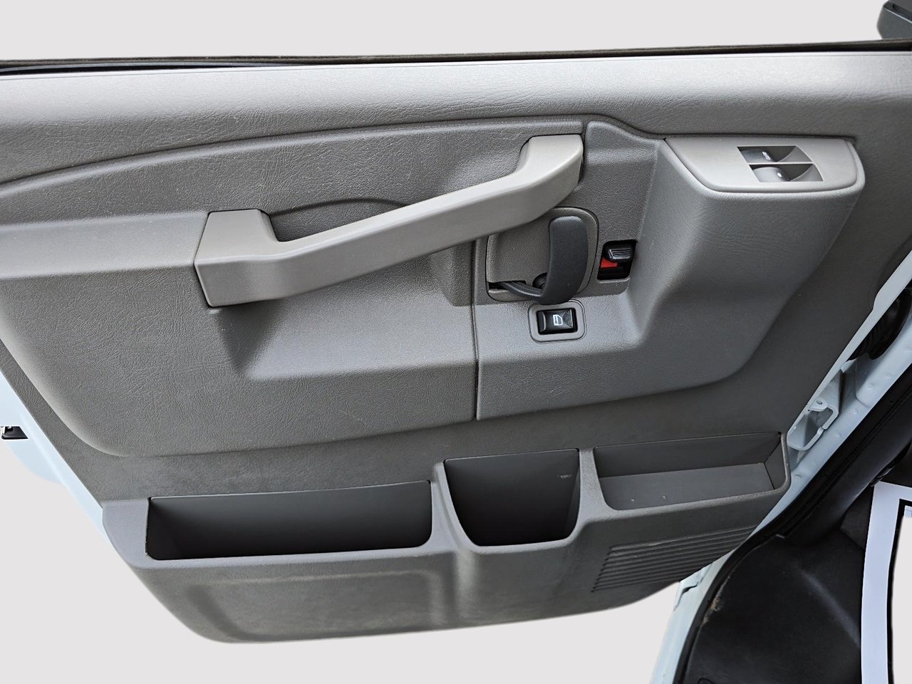 2025 Chevrolet Express Commercial Cutaway CUTAWAY // 159'' // G3500-9