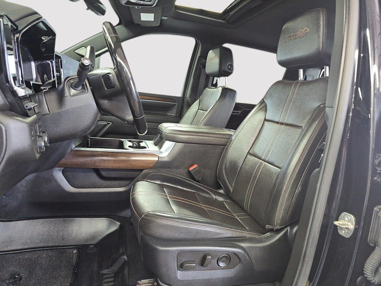 Chevrolet Silverado 2500HD High Country 2024-8