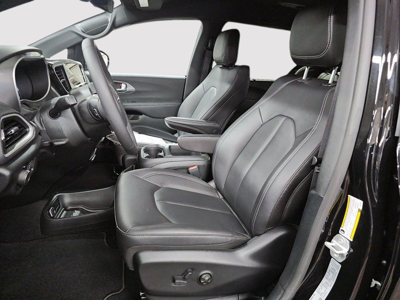 2026 Chrysler Grand Caravan SXT // STOW N GO // CARAVAN-8