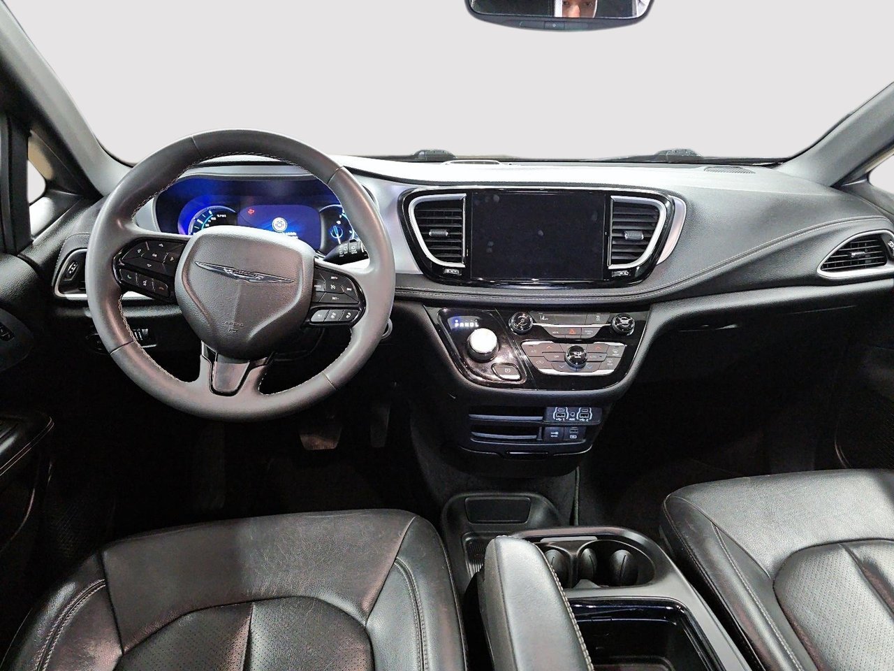 2022 Chrysler Pacifica Hybrid TOURING L // PHEV // PACIFICA-9