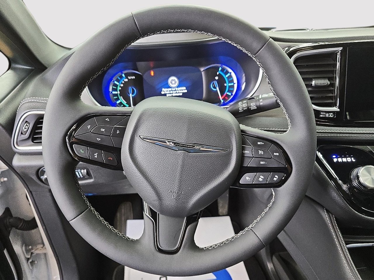 2024 Chrysler Pacifica Hybrid PREMIUM ALLURE S-22