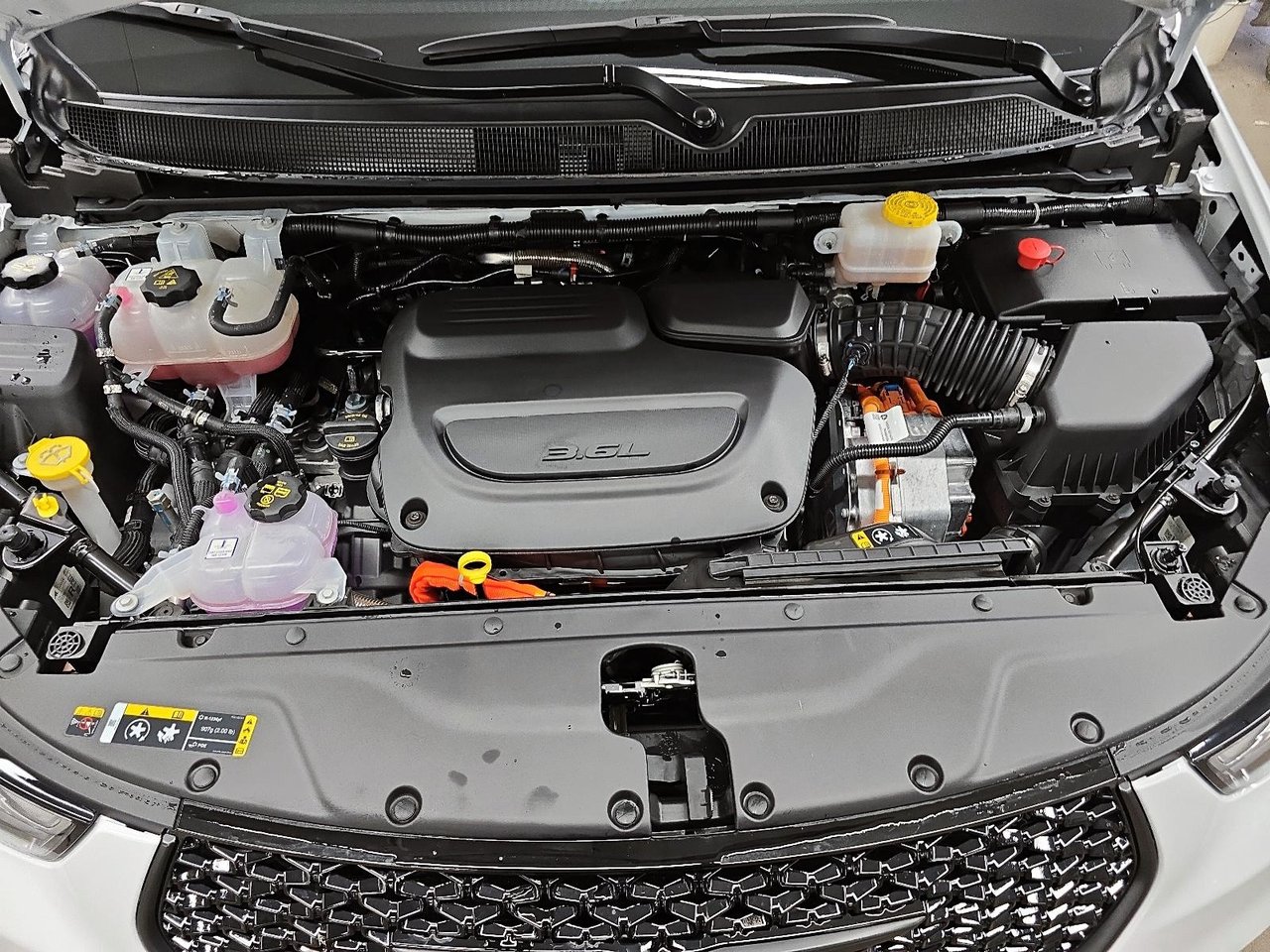 2024 Chrysler Pacifica Hybrid PREMIUM ALLURE S-13