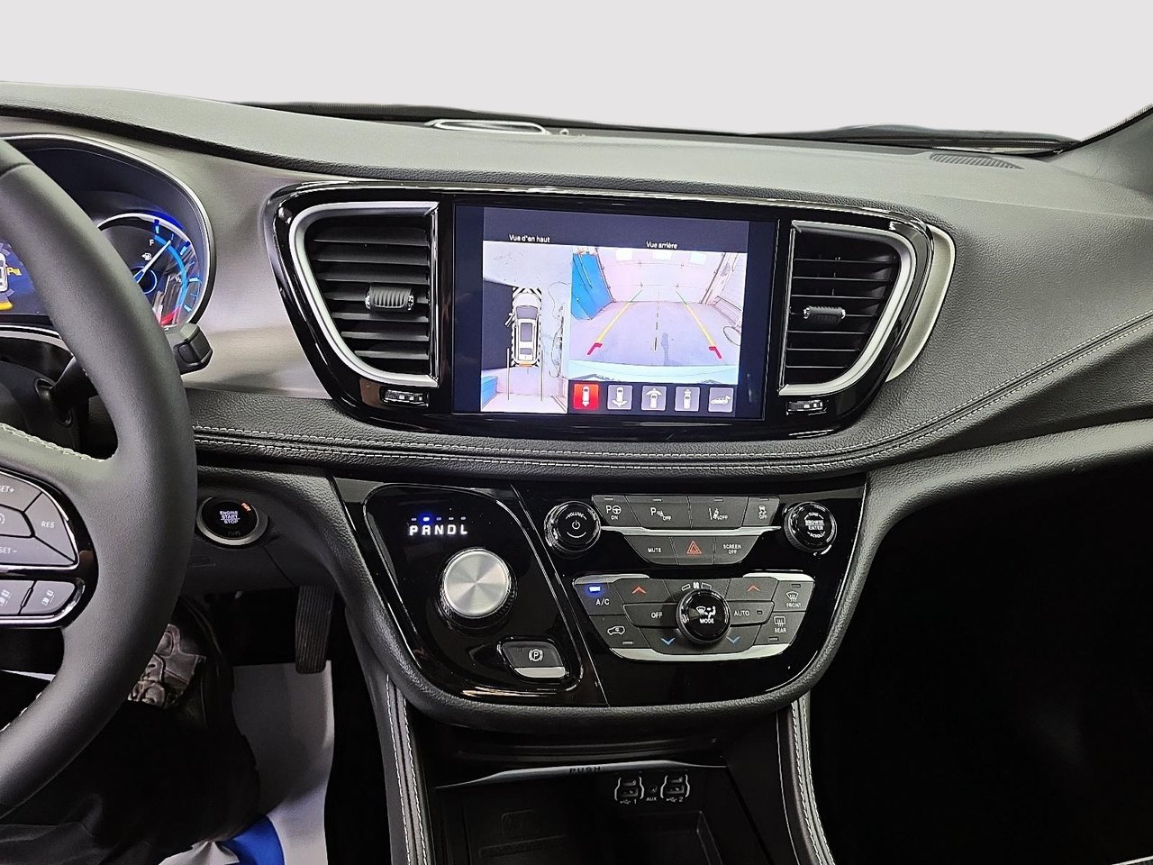 2024 Chrysler Pacifica Hybrid PREMIUM ALLURE S-34