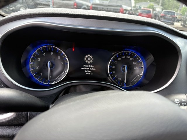 Chrysler Pacifica LIMITED // 3.6L // 9 VITESSES 2025-8