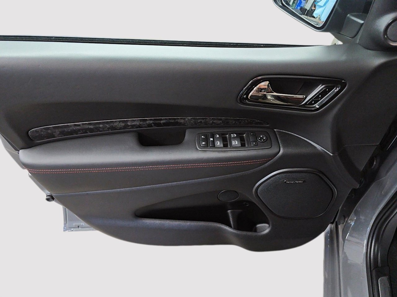 2025 Dodge Durango R/T // PLUS // 6 PASSAGERS-10