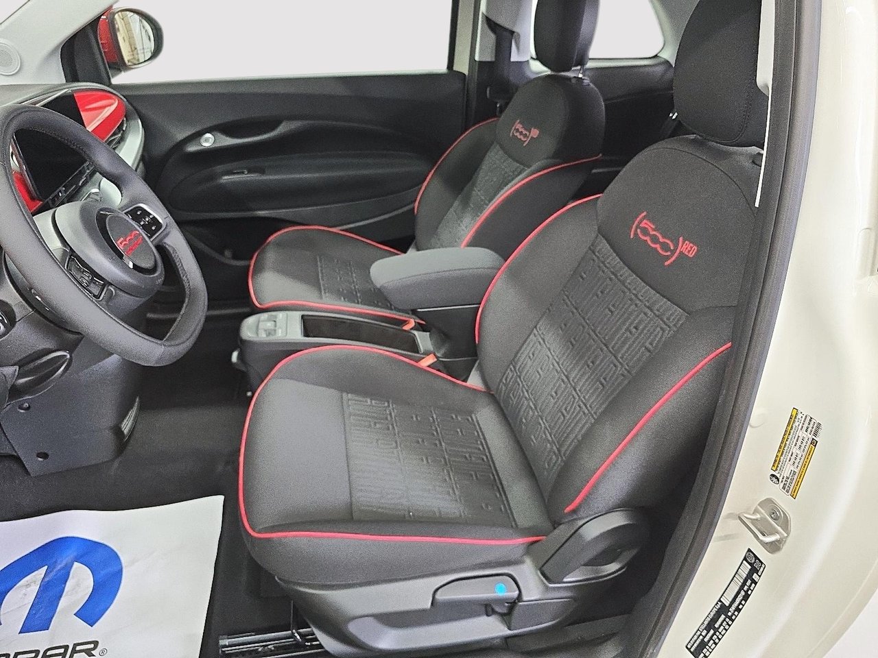 Fiat 500e (RED) EDITION // 100% ELECTRIQUE 2025-8