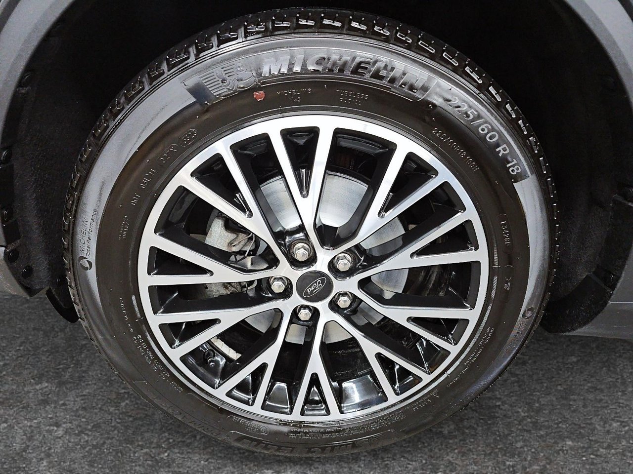 Ford Escape PREMIUM // HYBRIDE // BRANCHABLE 2023-6