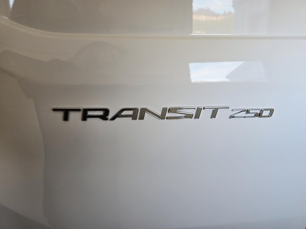Ford Transit Cargo Van TRANSIT // CARGO 2023-5