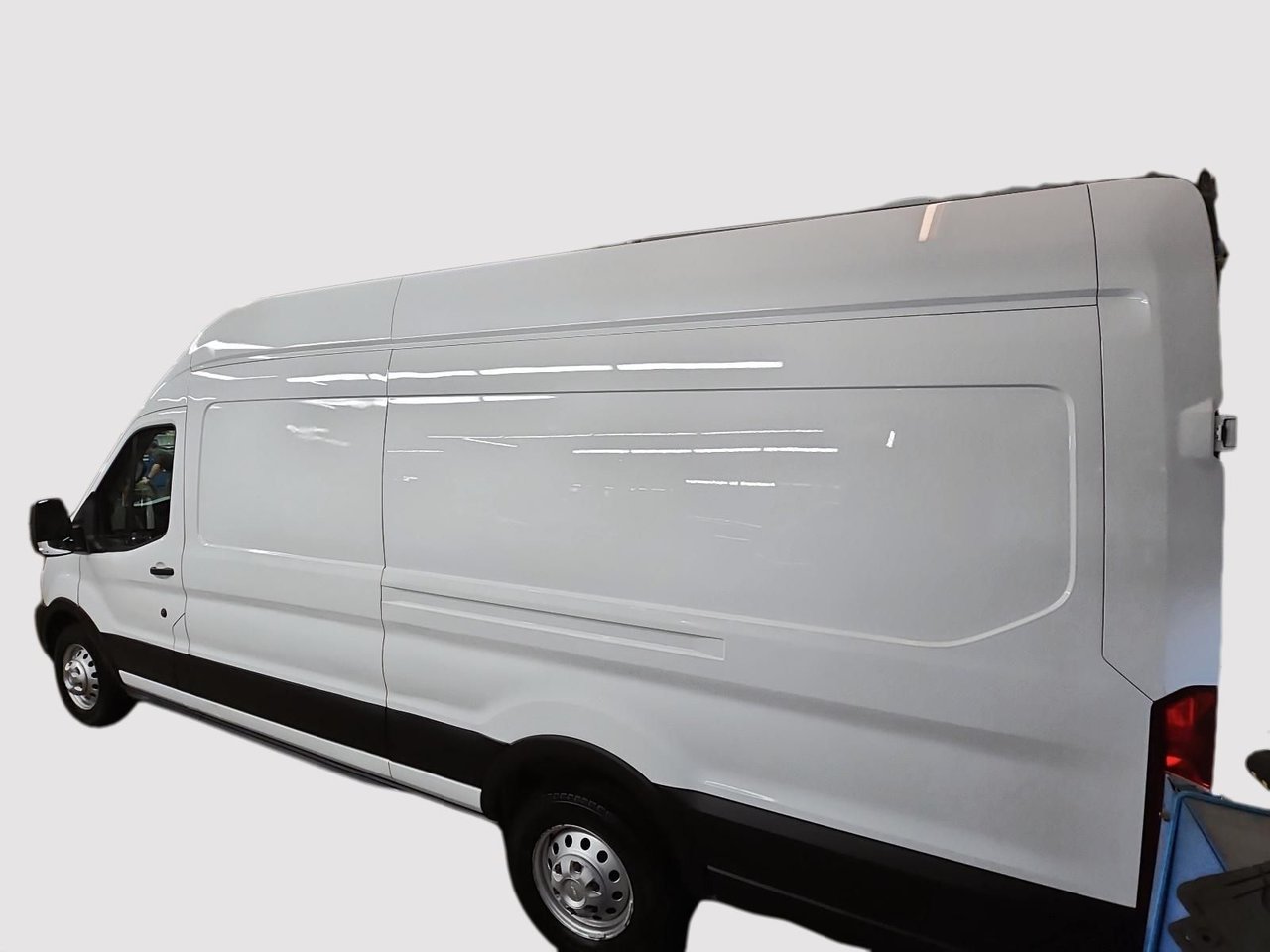 Ford Transit Cargo Van TRANSIT // CARGO 2023-3