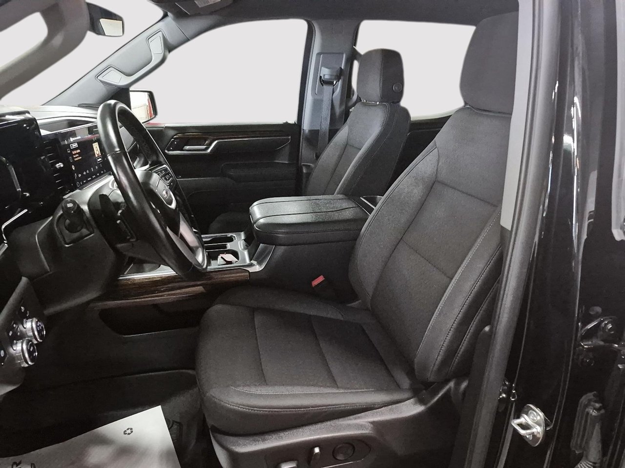 GMC Sierra 1500 X31 // ELEVATION // V8 // 5.3L 2025-8