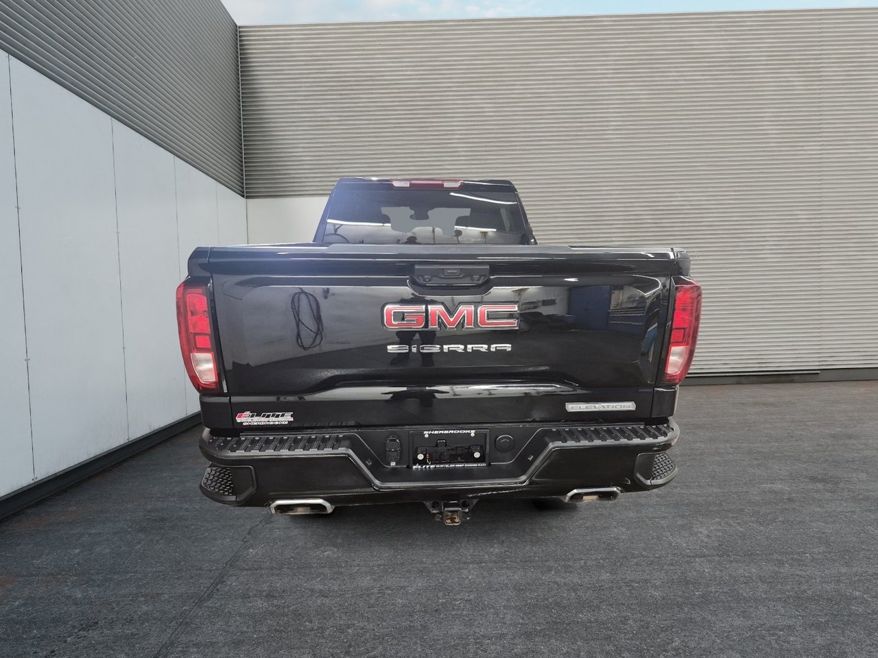GMC Sierra 1500 X31 // ELEVATION // V8 // 5.3L 2025-2