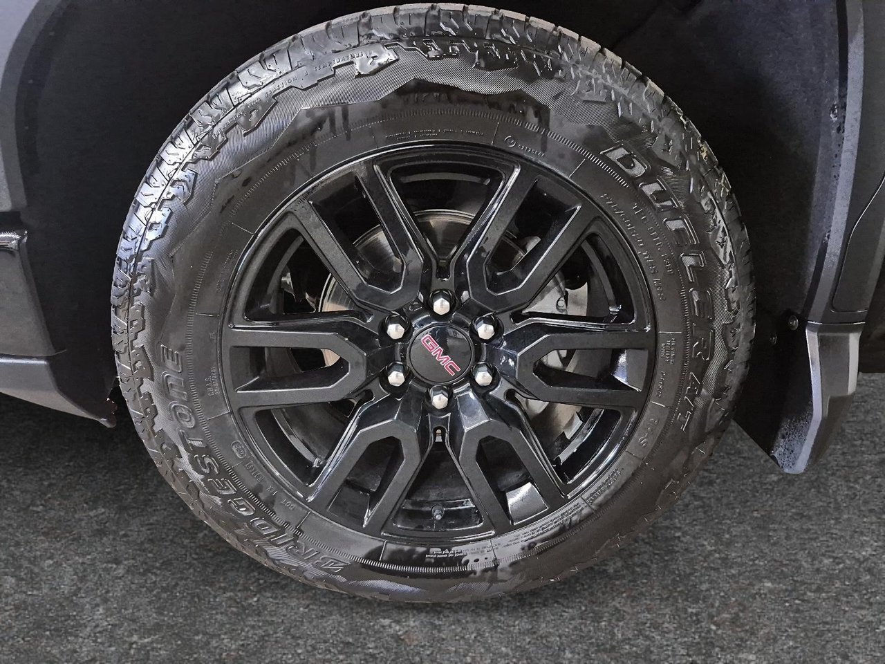 GMC Sierra 1500 X31 // ELEVATION // V8 // 5.3L 2025-6