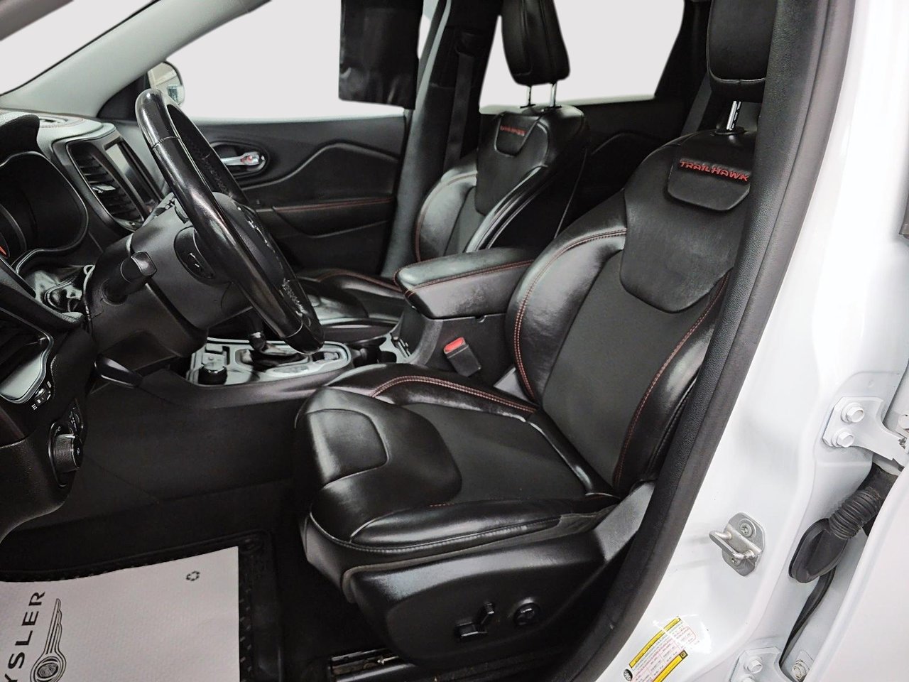 2021 Jeep Cherokee TRAILHAWK // JEEP // CHEROKEE-8