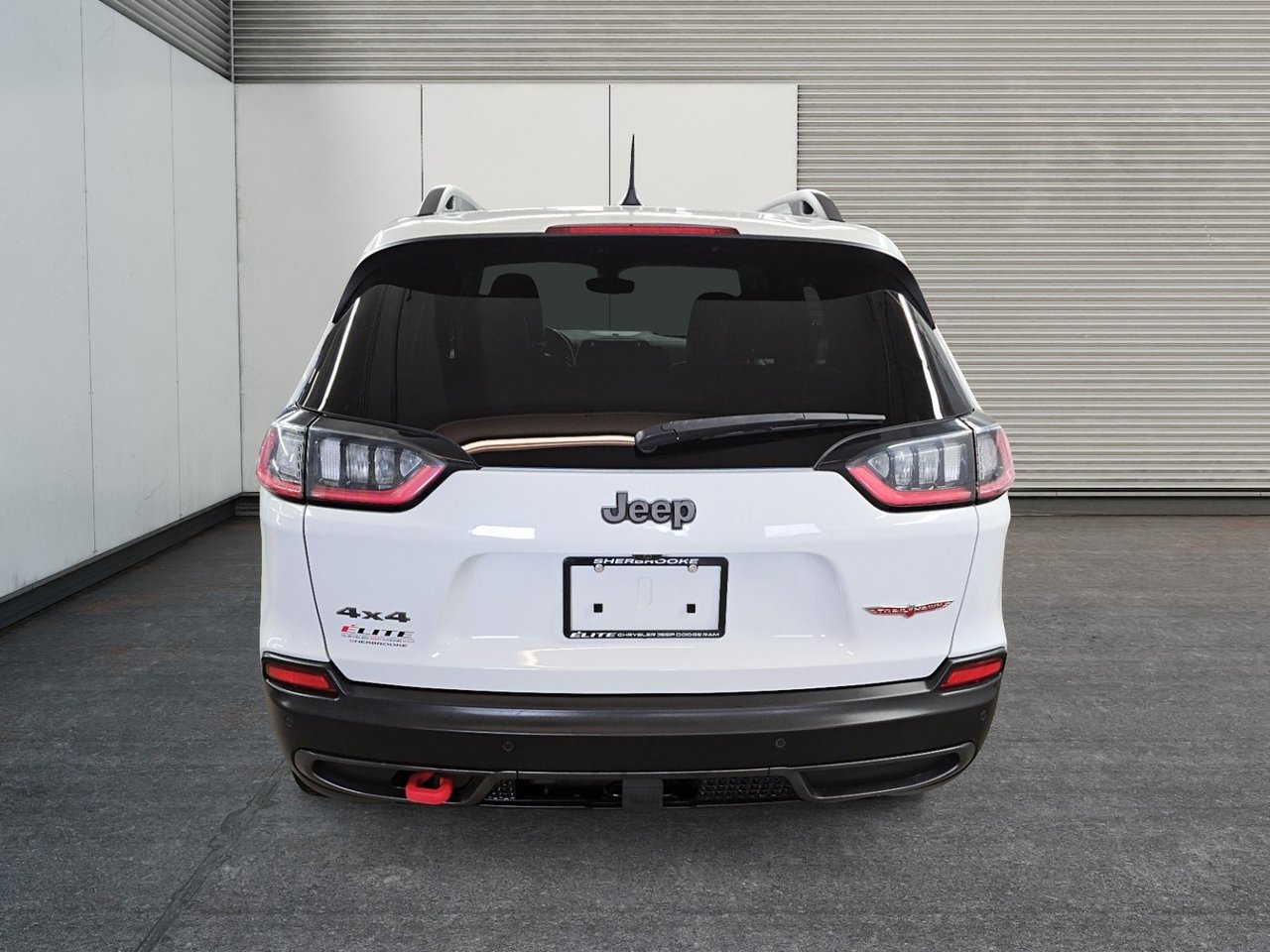 Jeep Cherokee TRAILHAWK // JEEP // CHEROKEE 2021-2