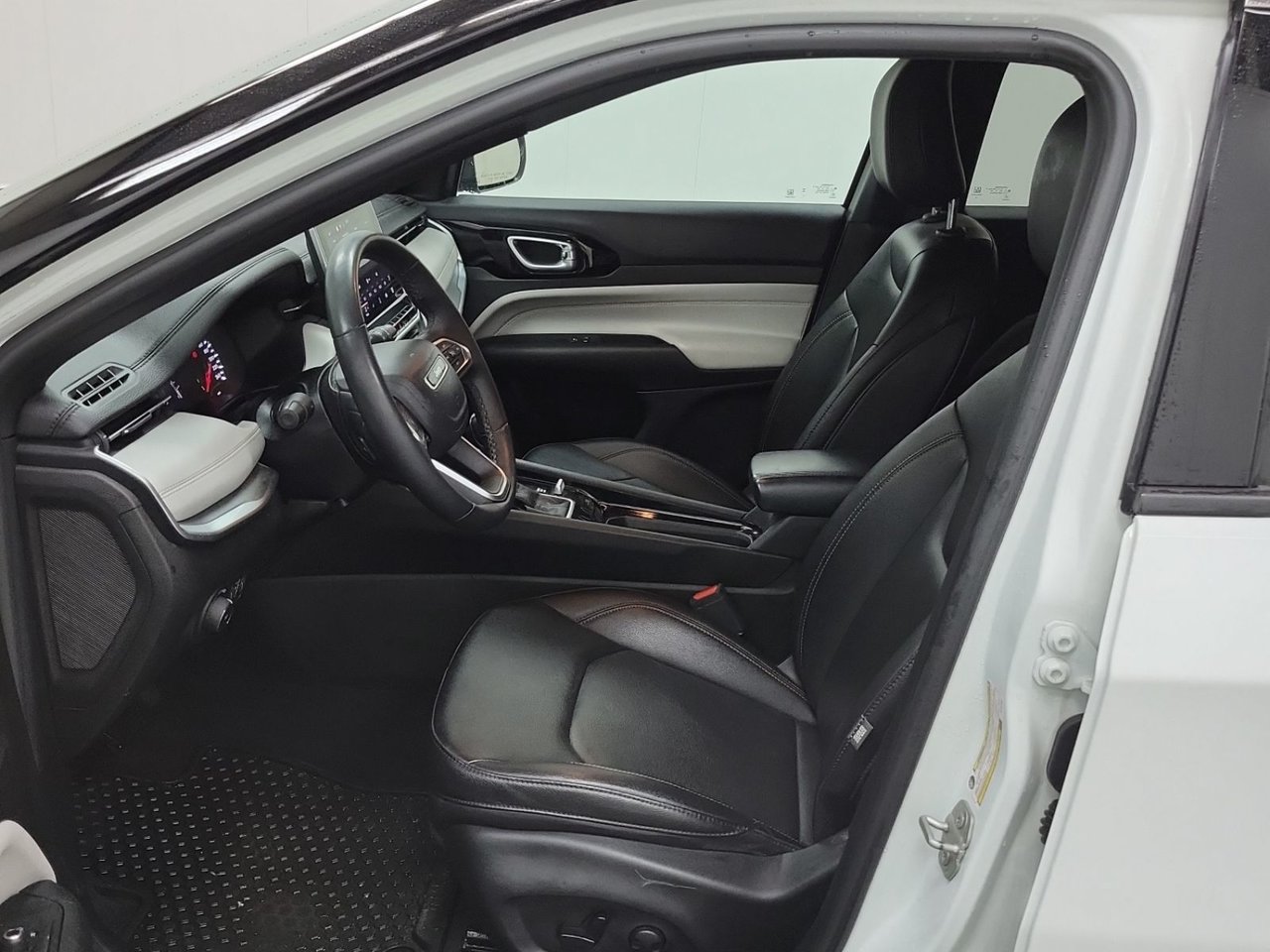 Jeep Compass LIMITED 4X4 2024-5