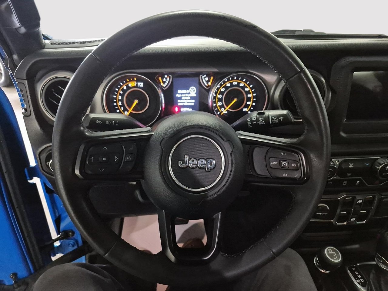 2023 Jeep Wrangler 4-Door WILLYS-10
