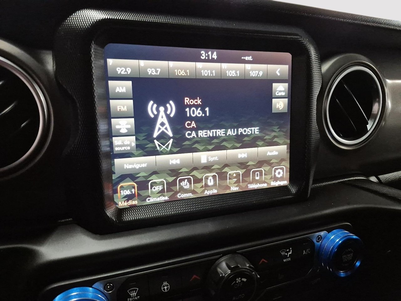2021 Jeep Wrangler 4xe Unlimited Rubicon Sky-One-Touch-17