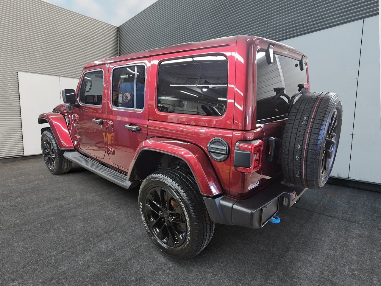 2022 Jeep Wrangler 4xe Unlimited Sahara DEUX TOITS INCLUS-3