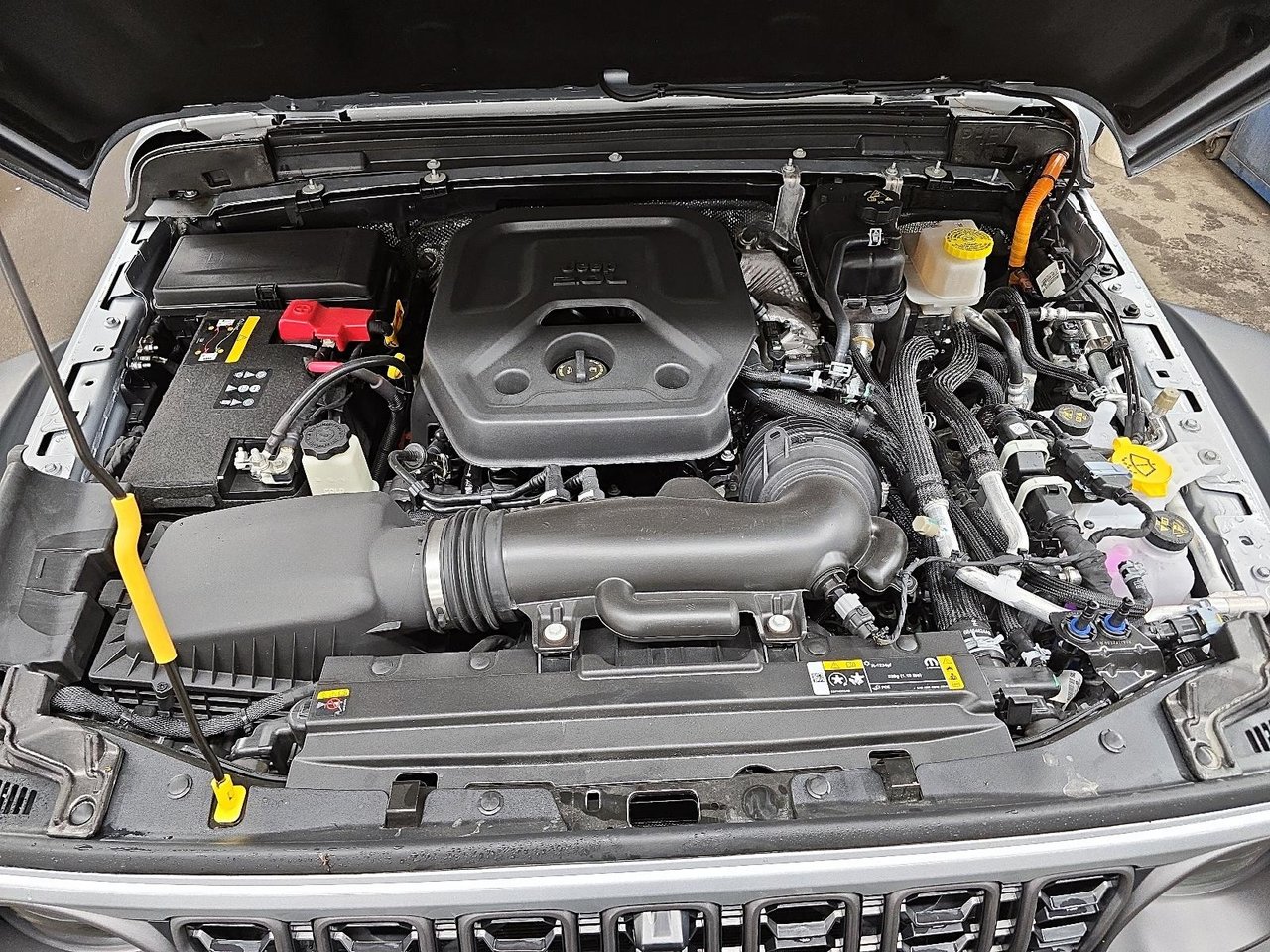 Jeep Wrangler 4xe RUBICON 4XE 4X4 // SKY ONE TOUCH // TOUT ÉQUIPÉ 2024-5