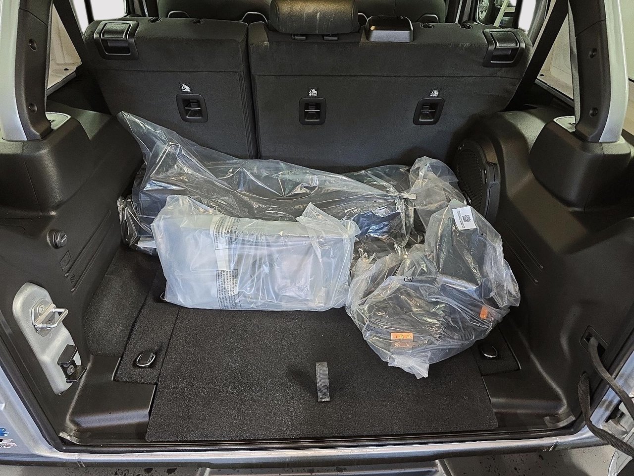 Jeep Wrangler 4xe RUBICON 4XE 4X4 // SKY ONE TOUCH // TOUT ÉQUIPÉ 2024-3