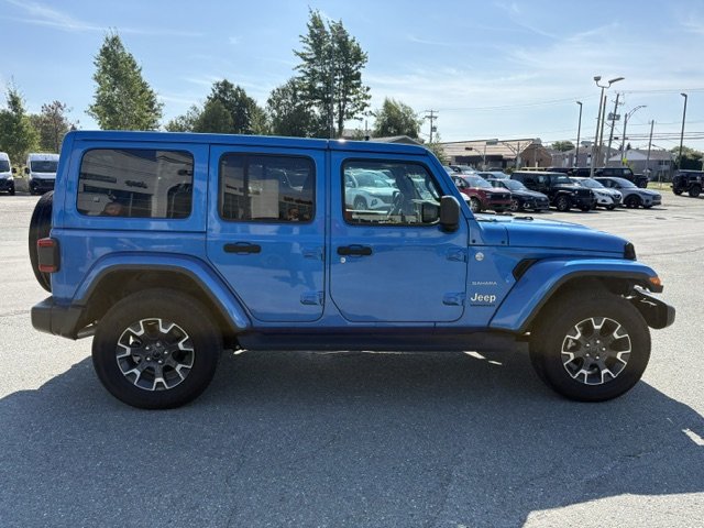2024 Jeep Wrangler Sahara-6