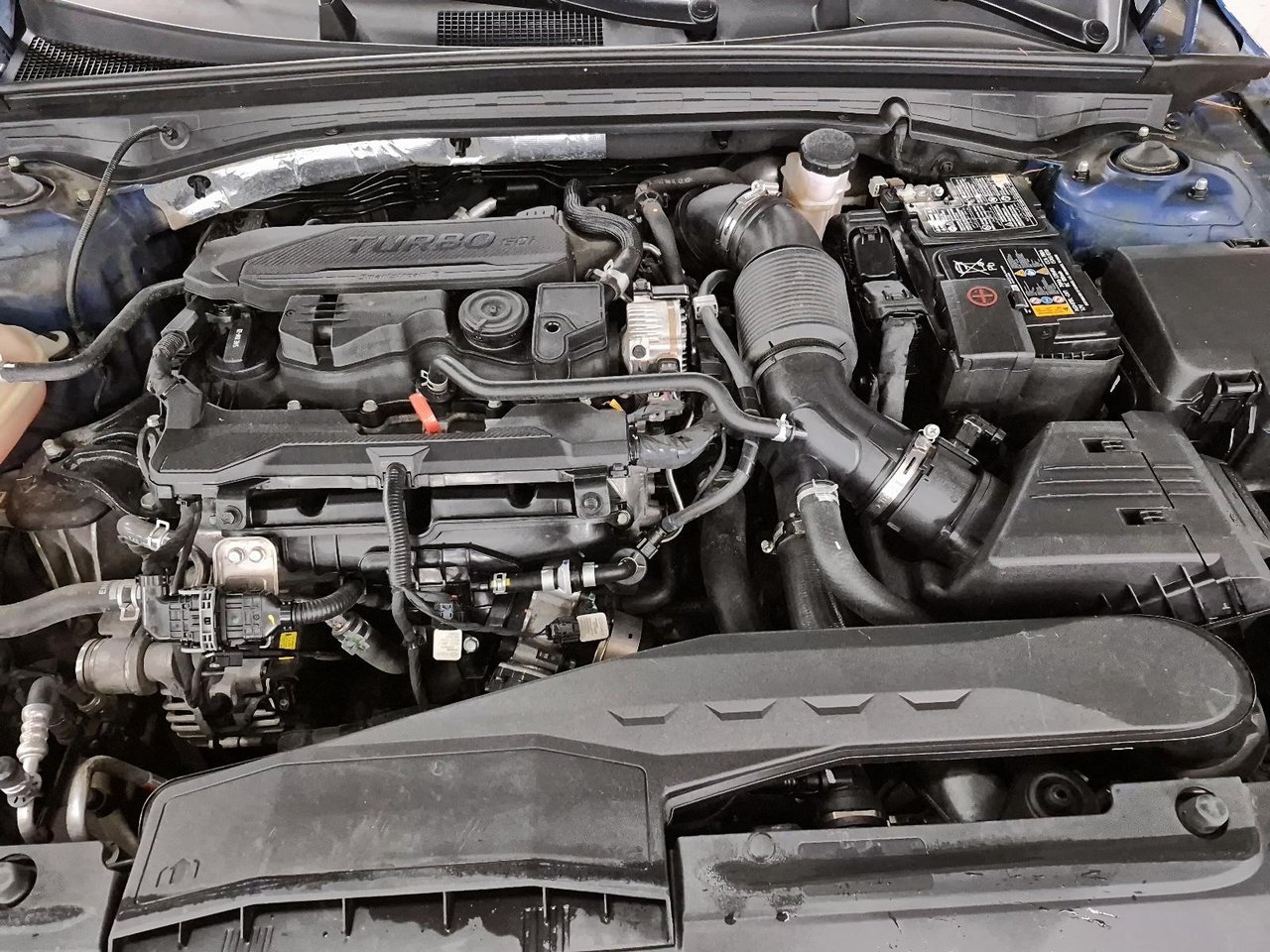 Kia K5 EX // SEDAN // GT-LINE 2022-7