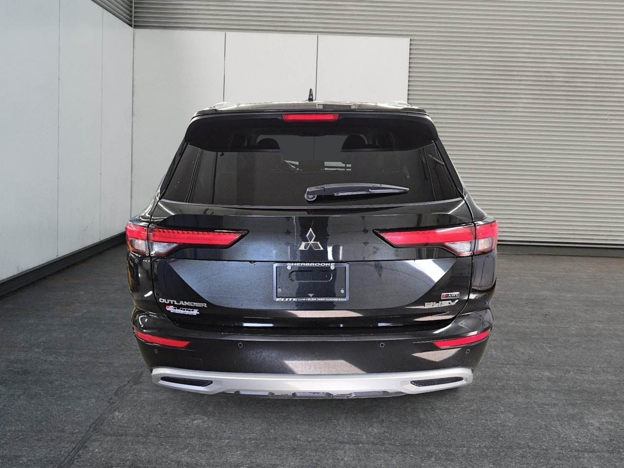 2023 Mitsubishi Outlander PHEV SEL // OUTLANDER // PHEV-2