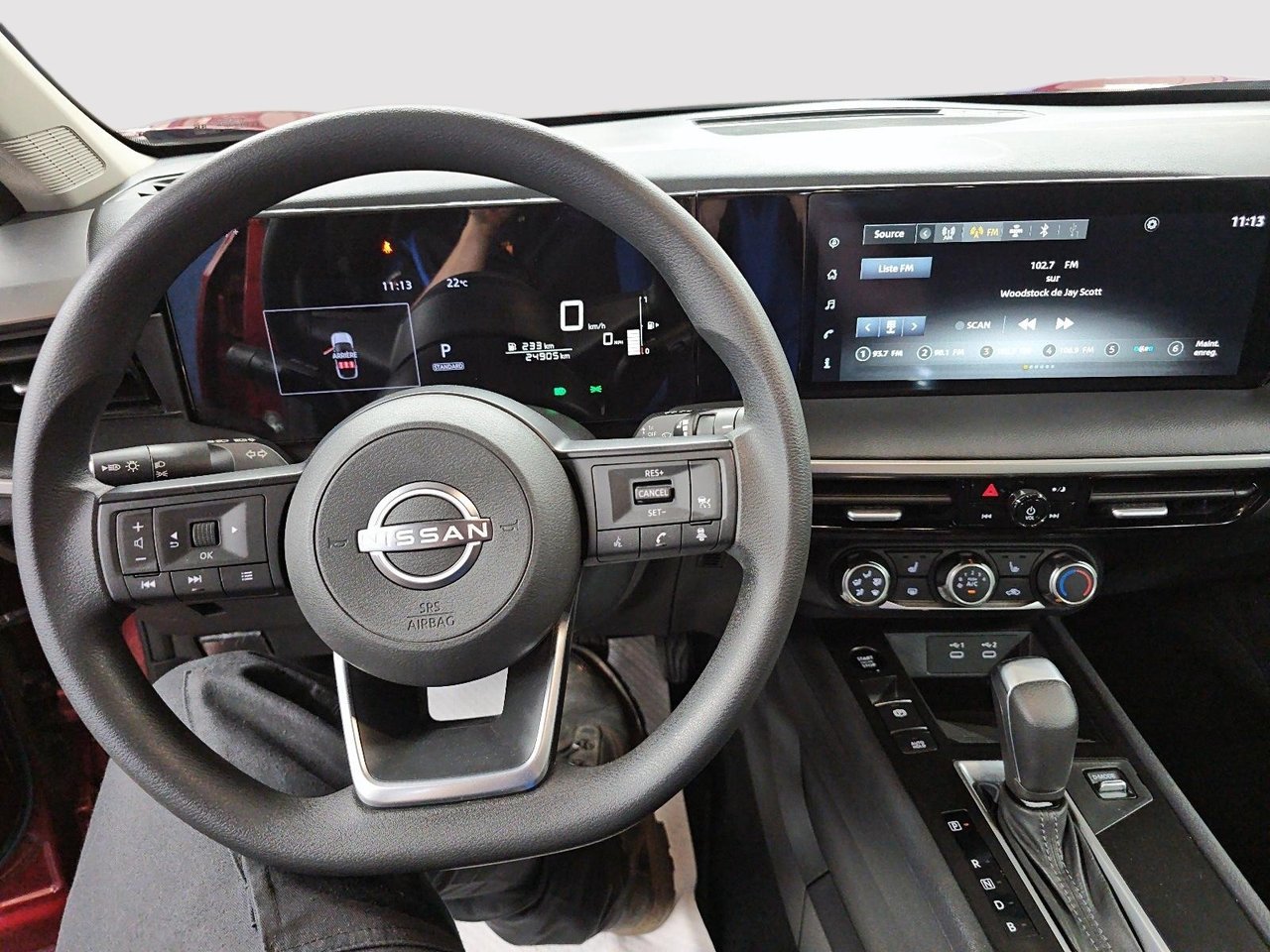 2025 Nissan Kicks S // VUS // TRACTION INTÉGRALE-13