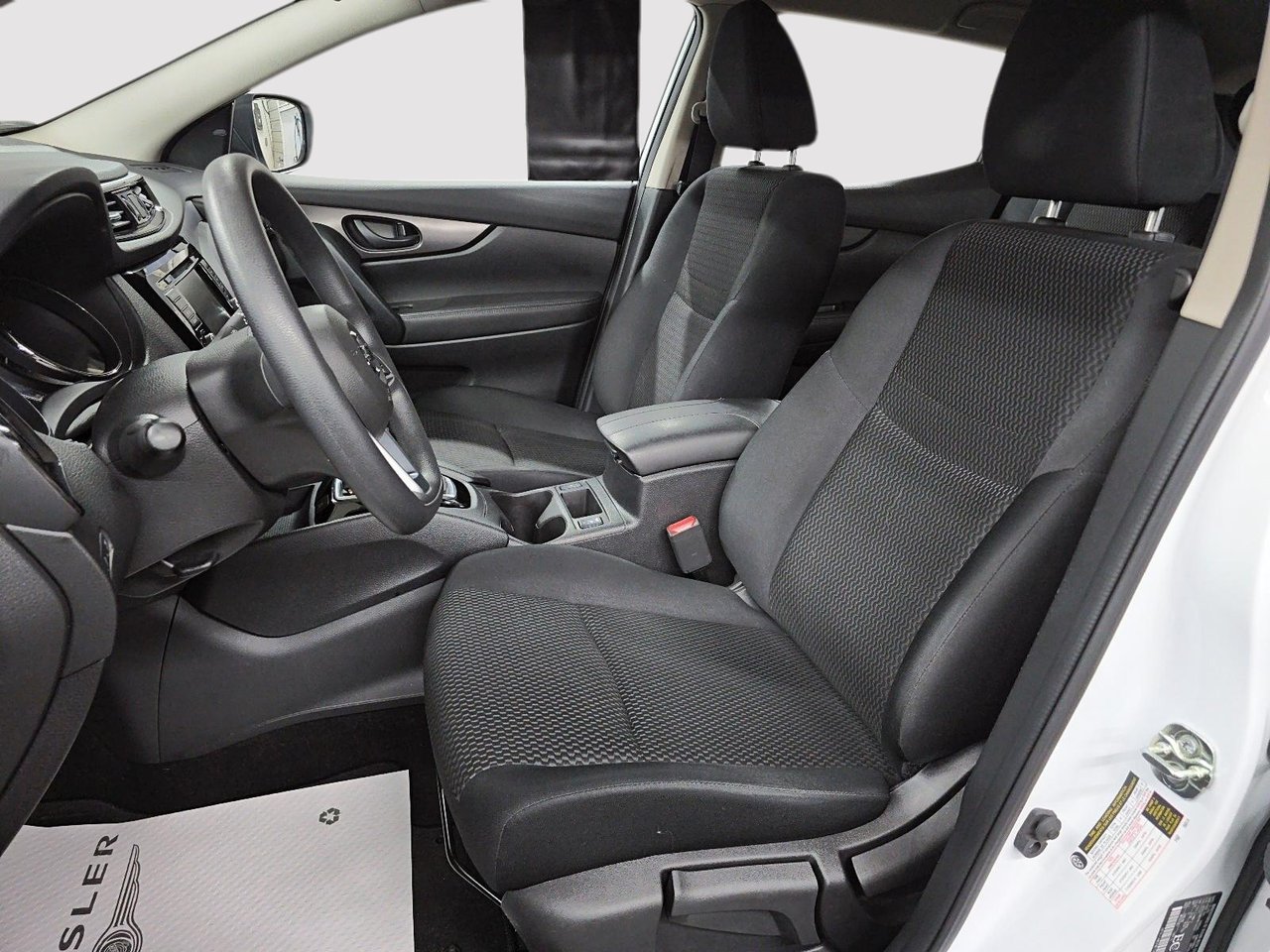 2023 Nissan Qashqai S AWD //-8