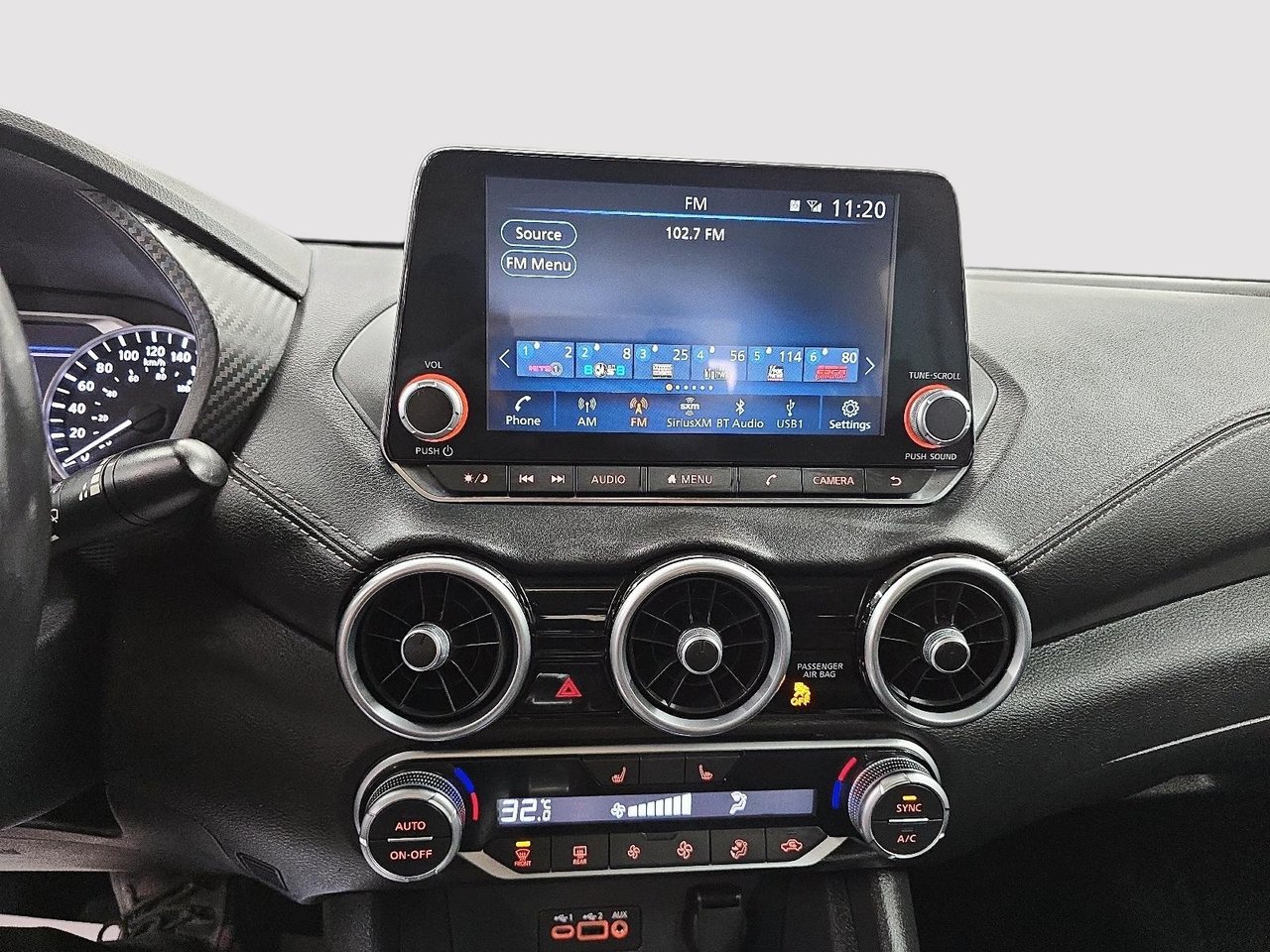 Nissan Sentra SENTRA // SV // NISSAN 2022-17