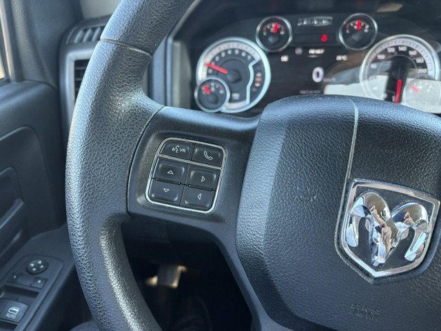 Ram 1500 Classic Express 2022-10