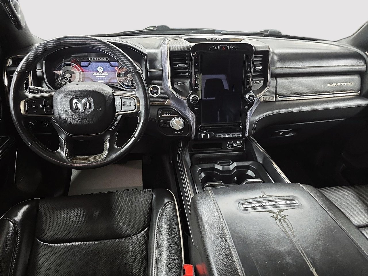 Ram 1500 LIMITED 4X4 CREW CAB // DIESEL // TOIT PANORAMIQUE 2020-9