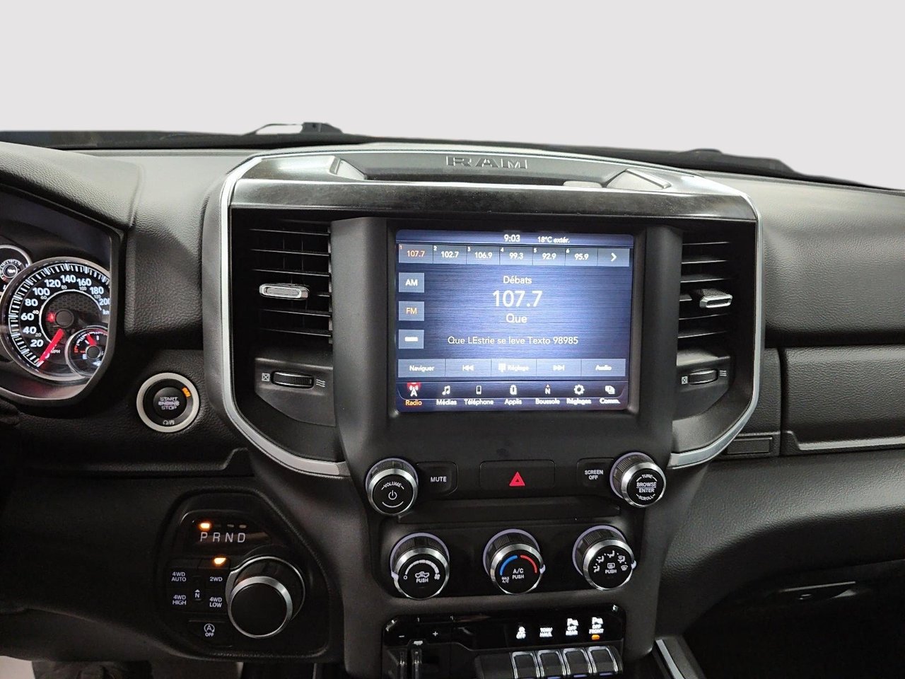 Ram 1500 BIG HORN // RAM // 1500 2021-18