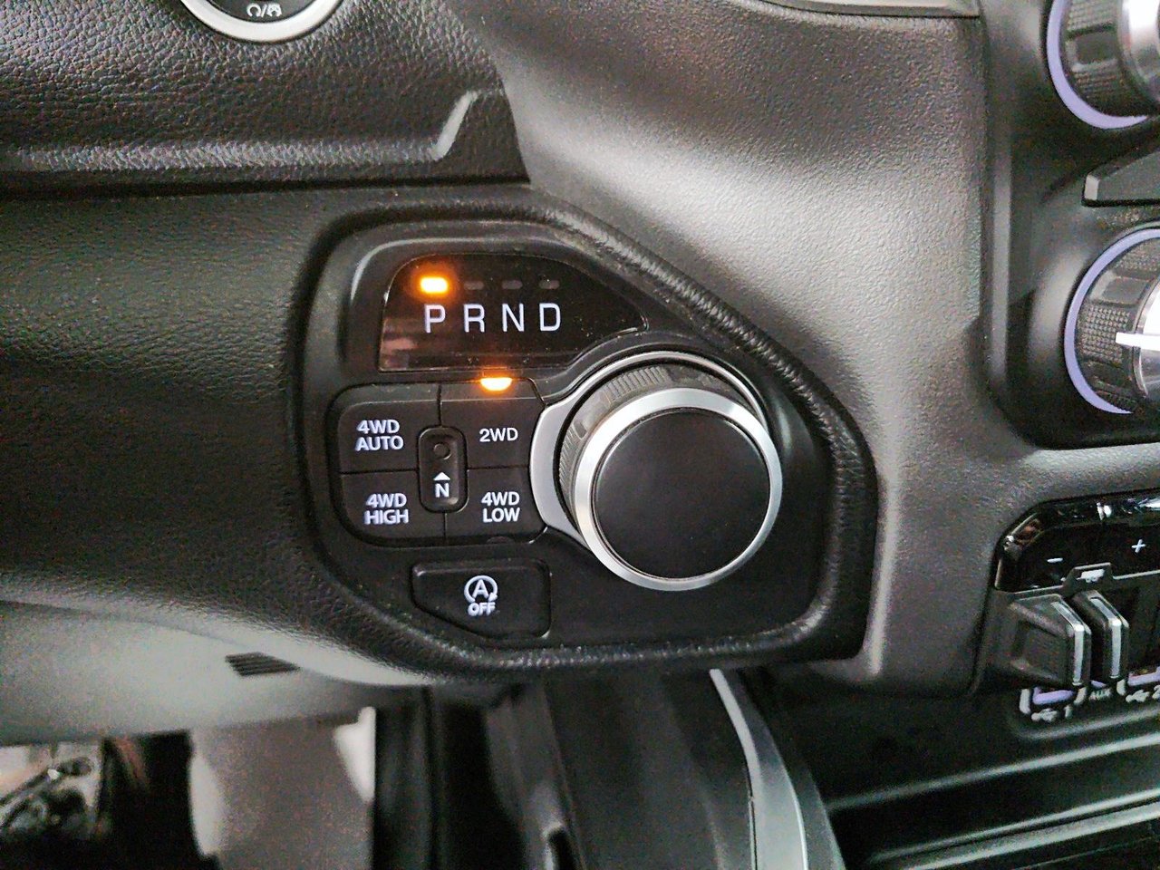 Ram 1500 BIG HORN // RAM // 1500 2021-14