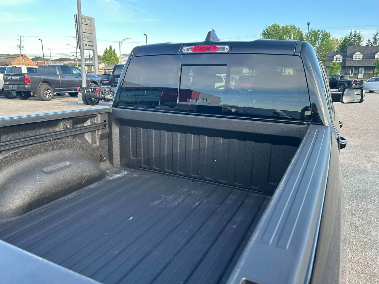 2021 Ram 1500 SPORT // CREWCAB // HEMI 5.7L-10