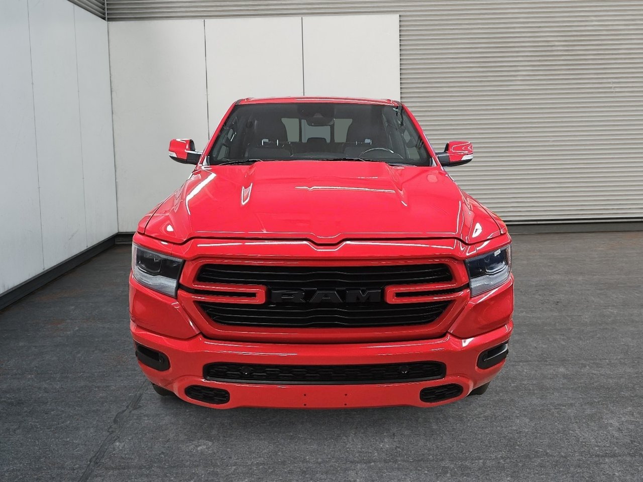 Ram 1500 SPORT 4X4 CREW CAB // V8 // NIVEAU 2 2022-1