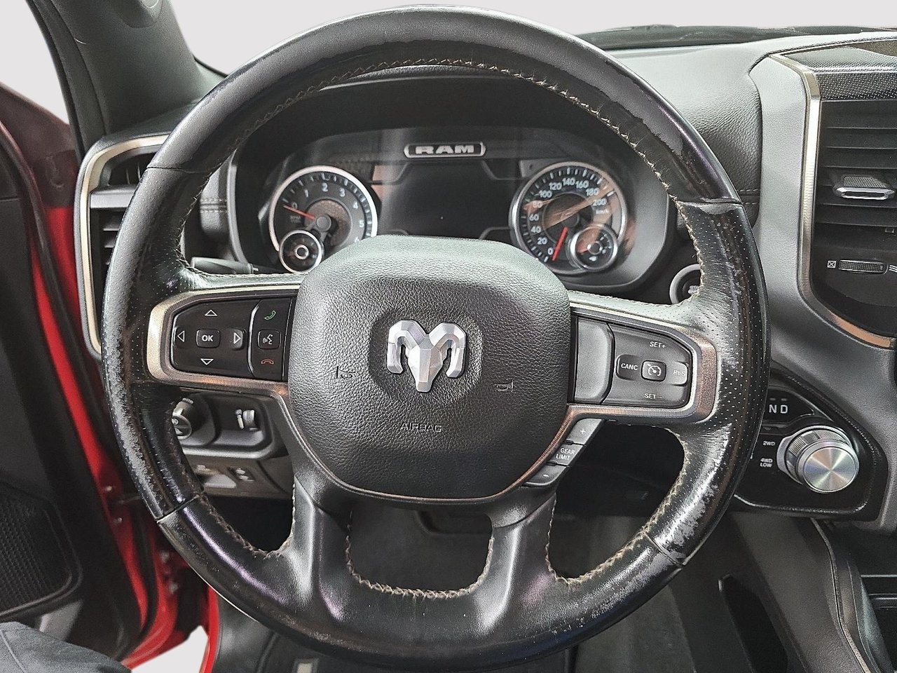 Ram 1500 SPORT 4X4 CREW CAB // V8 // NIVEAU 2 2022-11