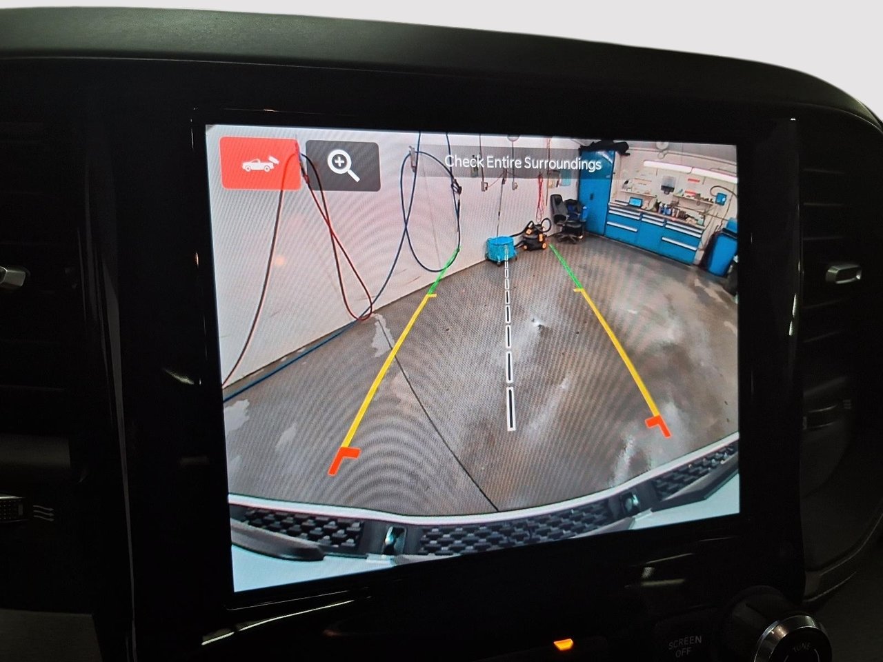 2025 Ram 1500 TRADESMAN-17