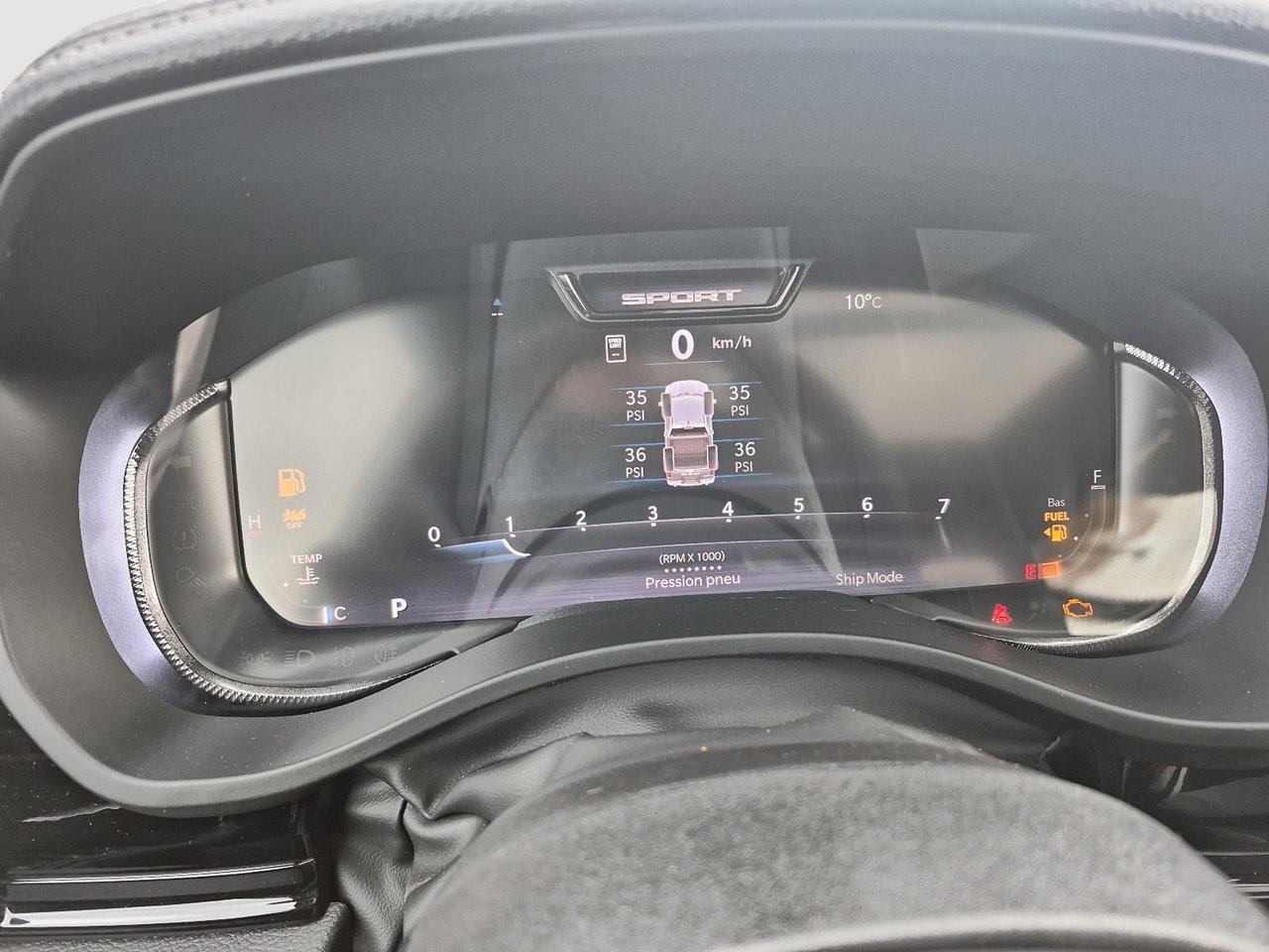 2025 Ram 1500 SPORT 4X4 CREW CAB // TOIT PANO-12