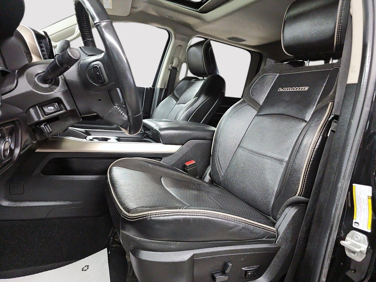 Ram 3500 LARAMIE // DIESEL // 3500 // BOÎTE DE 8 PIEDS 2023-8