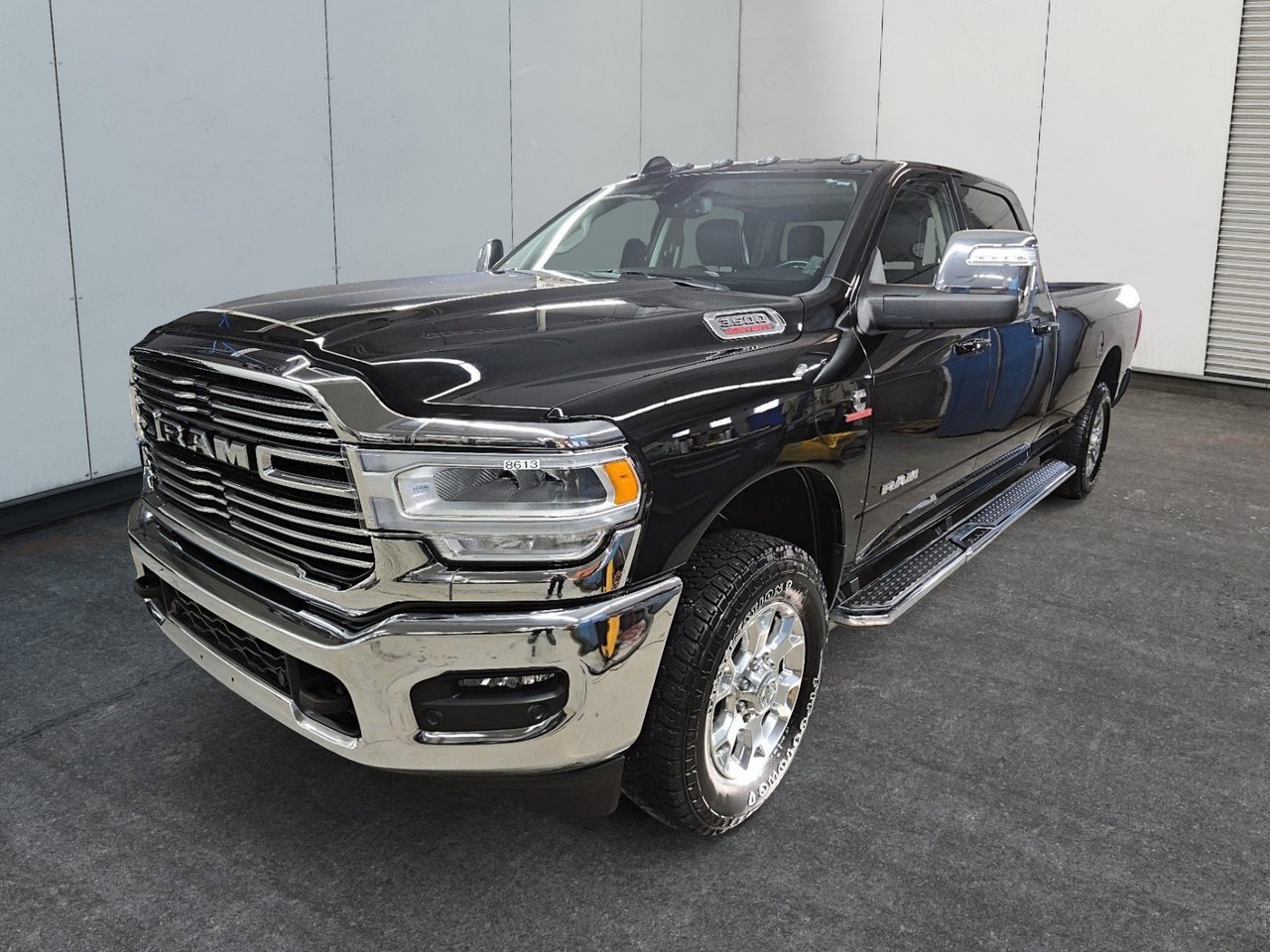 Ram 3500 LARAMIE // DIESEL // 3500 // BOÎTE DE 8 PIEDS 2023-0